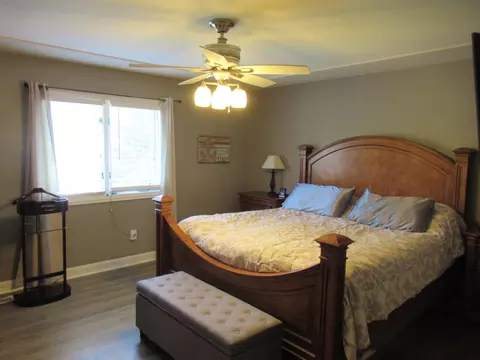 Bedroom - 6261 Boulder, Flushing, MI 48433 photo 1 of 4