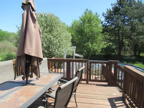 Exterior - 6261 Boulder, Flushing, MI 48433 photo 4 of 10