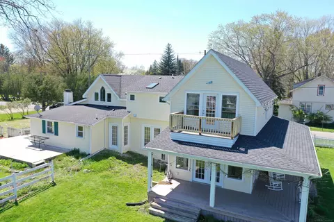 5617 Washington, Lexington, MI 48450