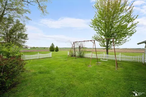 534 E Sterns, Temperance, MI 48182 photo 49