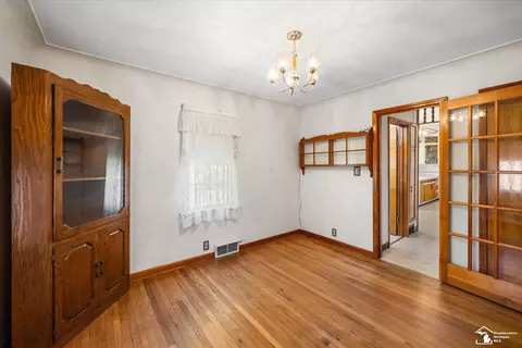 534 E Sterns, Temperance, MI 48182 photo 27