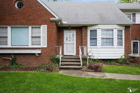 534 E Sterns, Temperance, MI 48182 photo 5