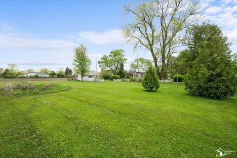 534 E Sterns, Temperance, MI 48182 photo 50