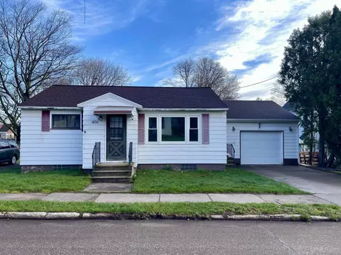 406 W W Cres, Marquette, MI 49855