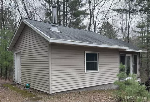 n11512 Nelson Road, Wausaukee, WI 54177