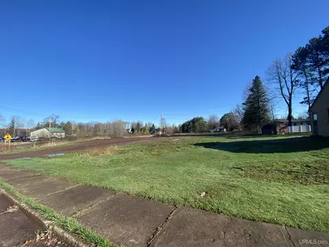 tbd Cloverland, Ironwood, MI 49938
