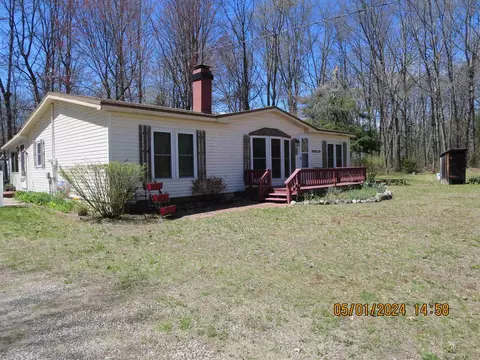 3390 Hemlock, Lake, MI 48632