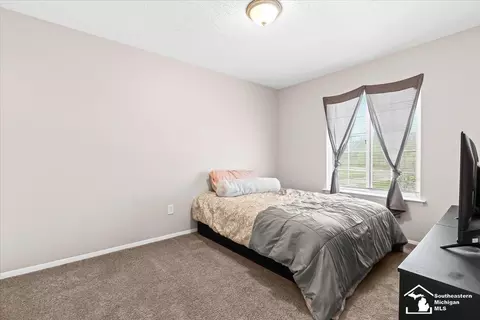 Bedroom - 16183 Harrison, Romulus, MI 48174 photo 4 of 4