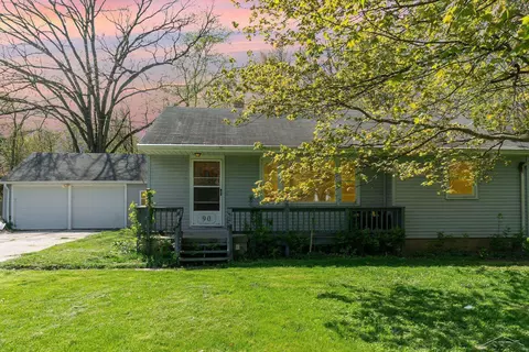 90 Westlawn, Midland, MI 48640