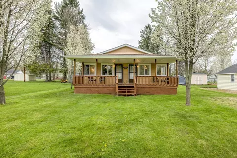 7451 Maplewood, Lexington, MI 48450