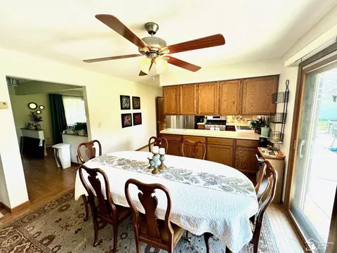 Dining - 9601 Crabb, Temperance, MI 48182 photo 1 of 3