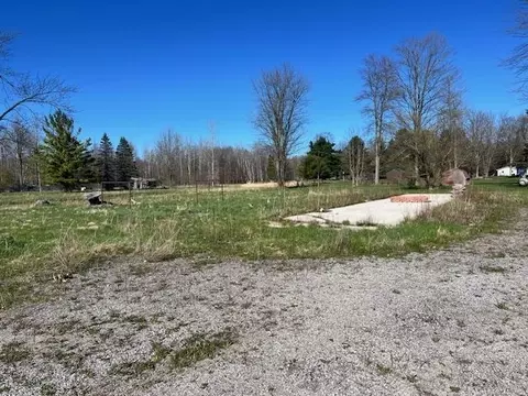 6014 N Jefferson, Midland, MI 48642