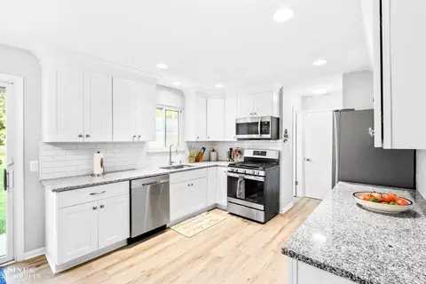 Kitchen - 8591 Marsh, Clay, MI 48001 photo 1 of 4