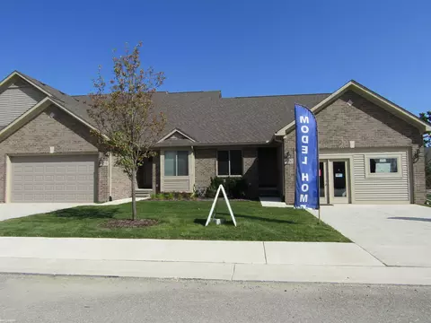 48309 Applegrove #7, New Baltimore, MI 48051