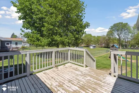 Exterior - 405 E Hl, Davison, MI 48423 photo 6 of 8
