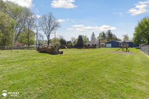 Exterior - 405 E Hl, Davison, MI 48423 photo 8 of 8