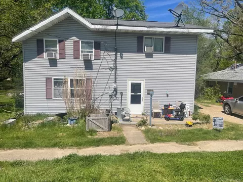 210 W Saint Marys, Decatur, MI 49045