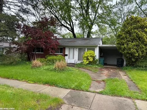 22010 Sunset, Oak Park, MI 48237
