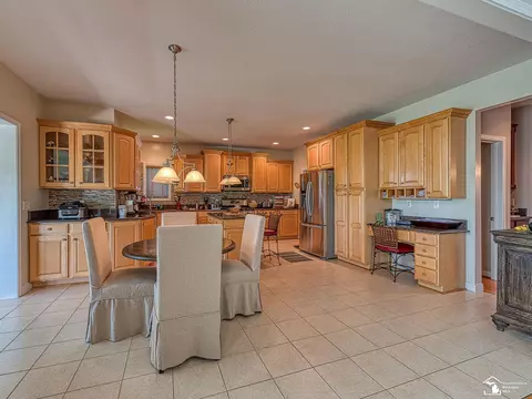 Kitchen - 779 Saint James Park, Monroe, MI 48161 photo 1 of 4