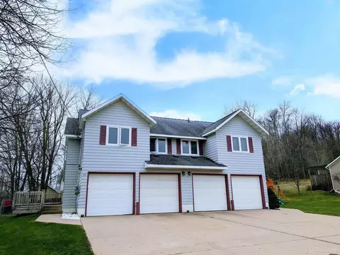 441443 Blemhuber, Marquette, MI 49855