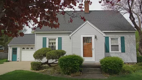 212 S Main, Chesaning, MI 48616