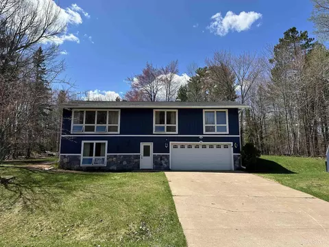 6 Birch, Ishpeming, MI 49849