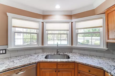 7728 Coventry, Temperance, MI 48182 photo 13