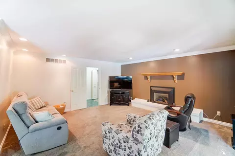 7728 Coventry, Temperance, MI 48182 photo 18
