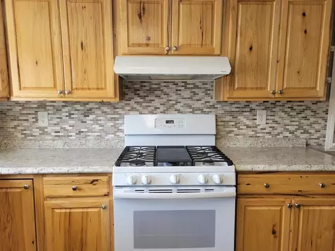 Kitchen - 851 E Hickory, Beaverton, MI 48612 photo 5 of 7