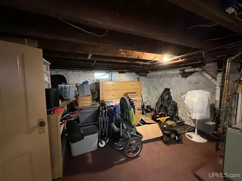 114 W Barnum, Ishpeming, MI 49849 photo 32