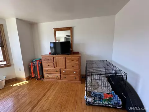 114 W Barnum, Ishpeming, MI 49849 photo 27
