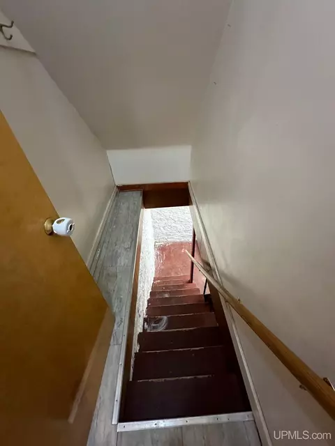 114 W Barnum, Ishpeming, MI 49849 photo 31