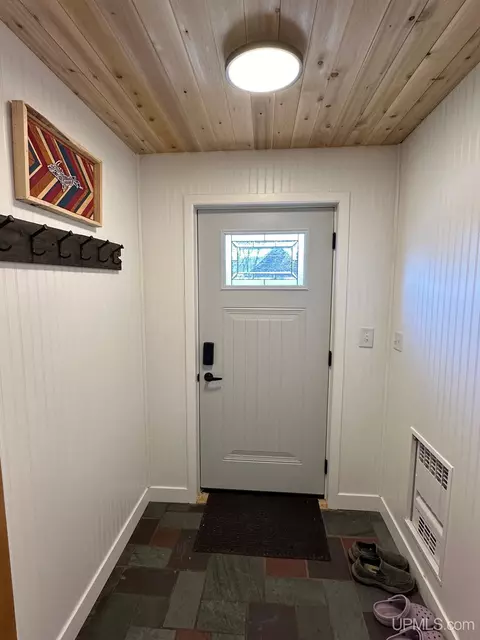 114 W Barnum, Ishpeming, MI 49849 photo 54