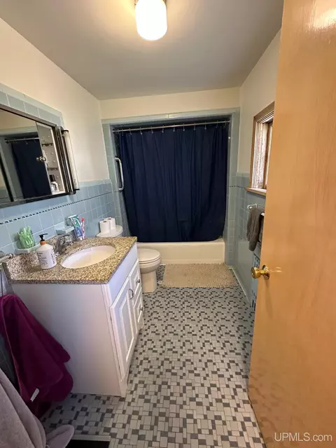 114 W Barnum, Ishpeming, MI 49849 photo 23