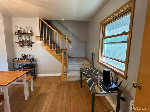 114 W Barnum, Ishpeming, MI 49849 photo 2