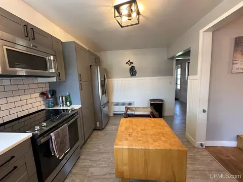 114 W Barnum, Ishpeming, MI 49849 photo 10