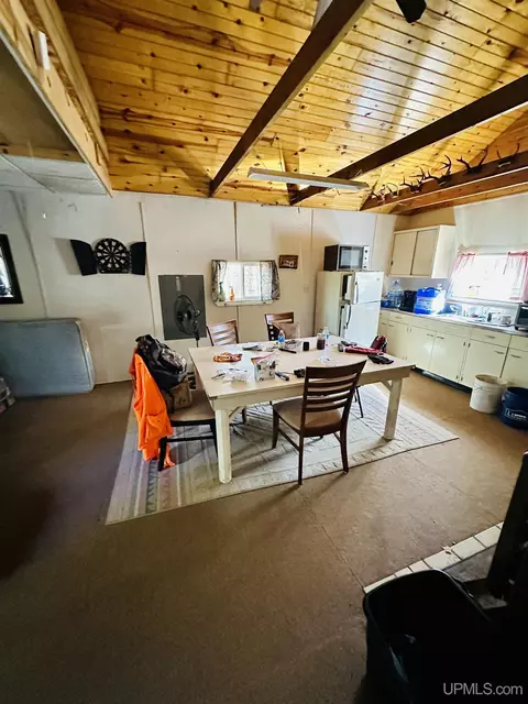 25486 Moilanen, Covington, MI 49919 photo 3