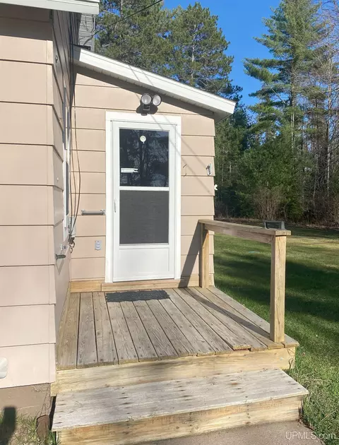 26805 County Road 581, Ishpeming, MI 49849 photo 11