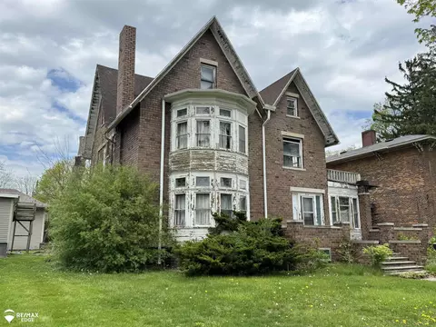 514 W Oliver, Owosso, MI 48867