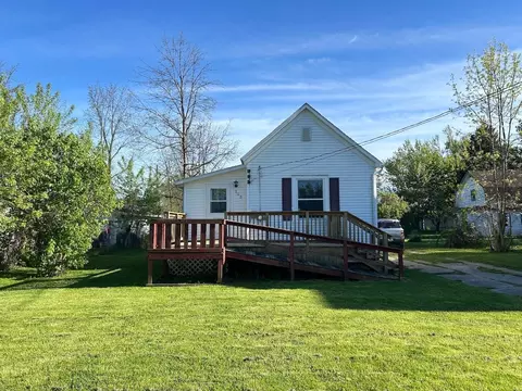 123 Saginaw, Beaverton, MI 48612
