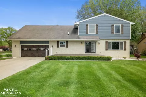 82 Sunset Ln, Sandusky, MI 48471