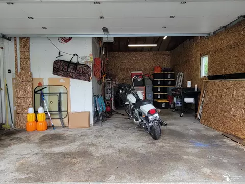 1302 Smith, Temperance, MI 48182 photo 17