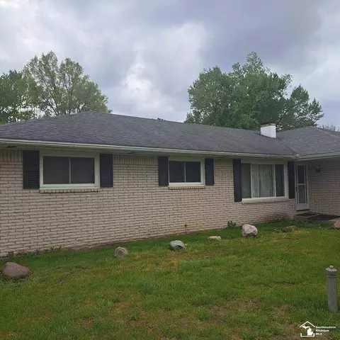 1021 Hackman, Temperance, MI 48182