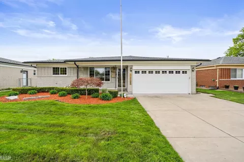 34516 Hawke, Sterling Heights, MI 48310
