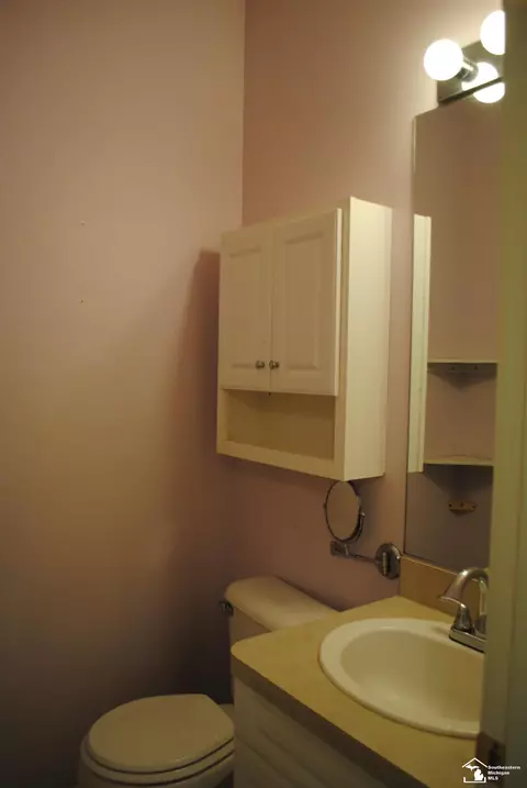 Bath - 5280 Torrington, Monroe, MI 48162 photo 1 of 3