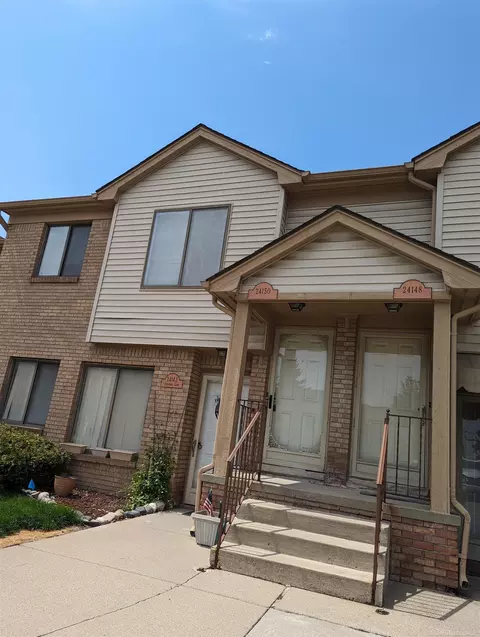 24150 Ashford, Clinton Township, MI 48036