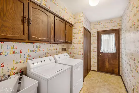 607 Canterbury, Grosse Pointe Woods, MI 48236 photo 17