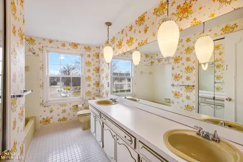 607 Canterbury, Grosse Pointe Woods, MI 48236 photo 24
