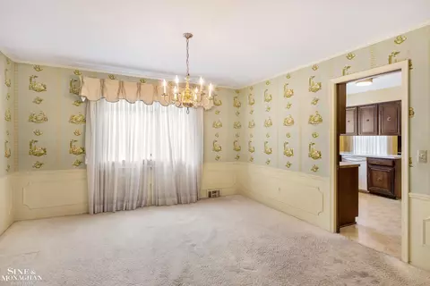 607 Canterbury, Grosse Pointe Woods, MI 48236 photo 6