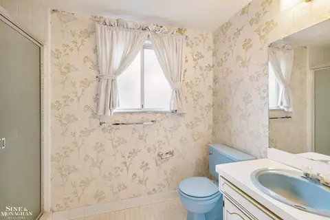 607 Canterbury, Grosse Pointe Woods, MI 48236 photo 21